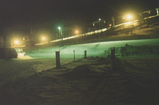 Die beleuchtete Abfahrtspiste